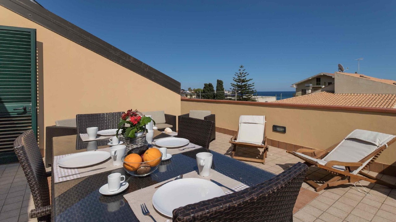 Photo of Patio Balcony in Avola