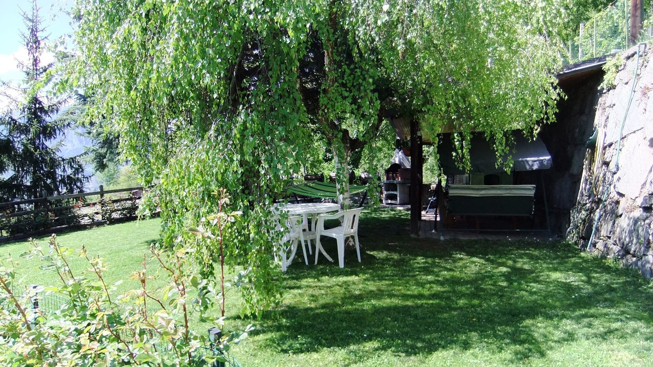 Photo of Outdoor in Montan-Angelin-Arensod