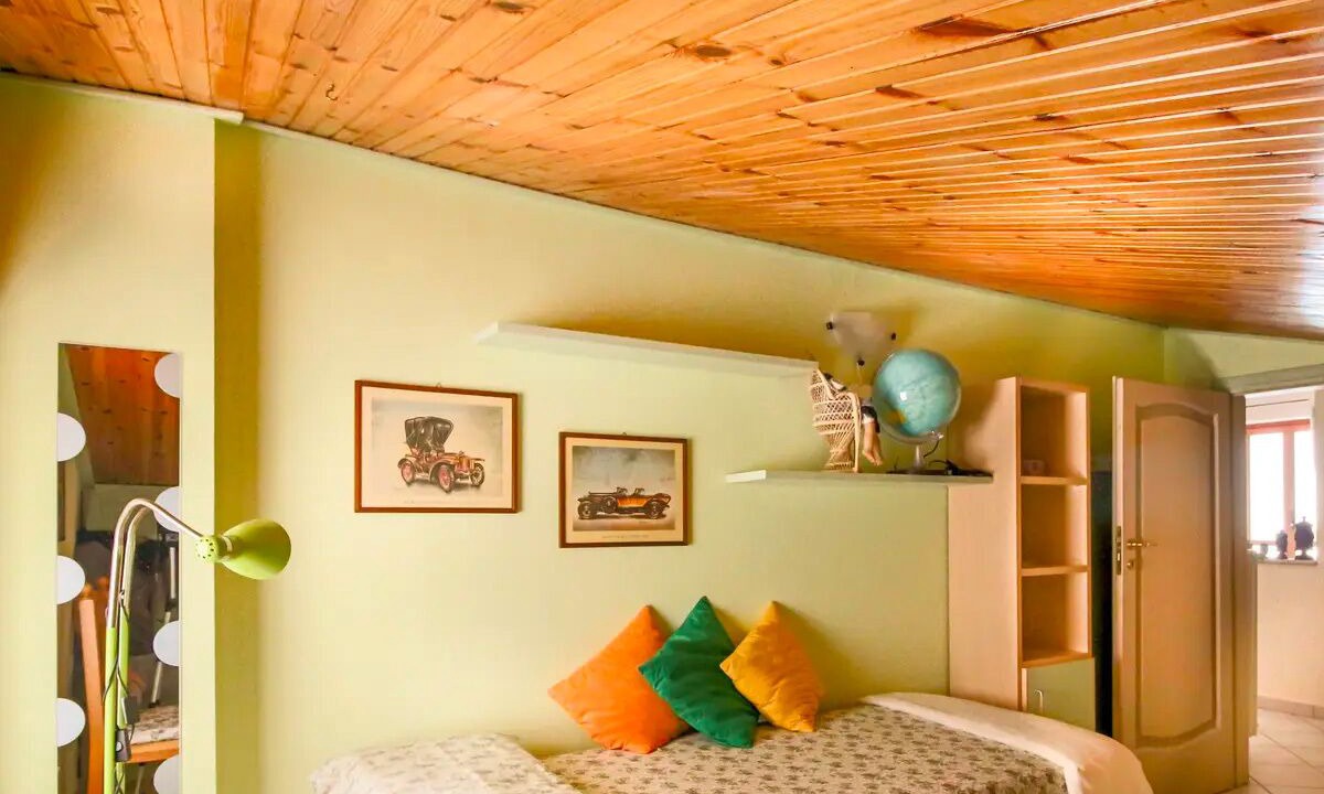 Photo of Bedroom in Montan-Angelin-Arensod