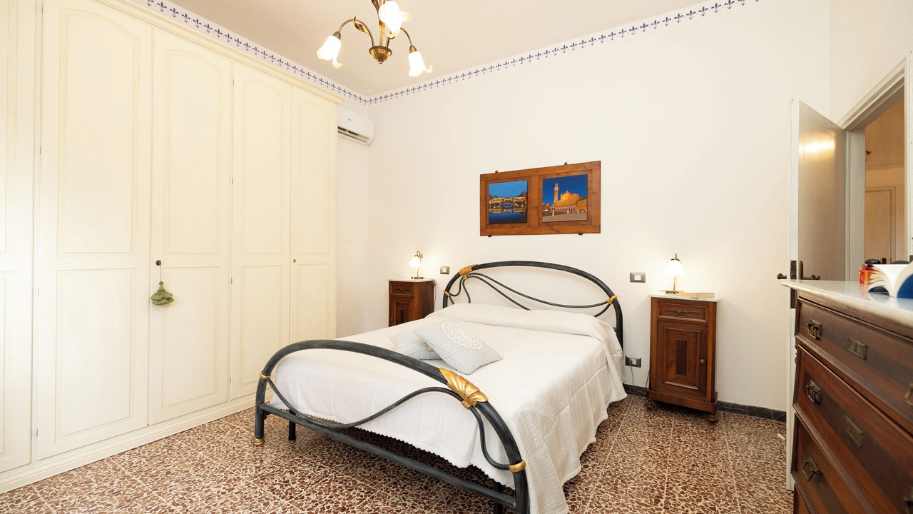 Photo of Bedroom in Castellina in Chianti