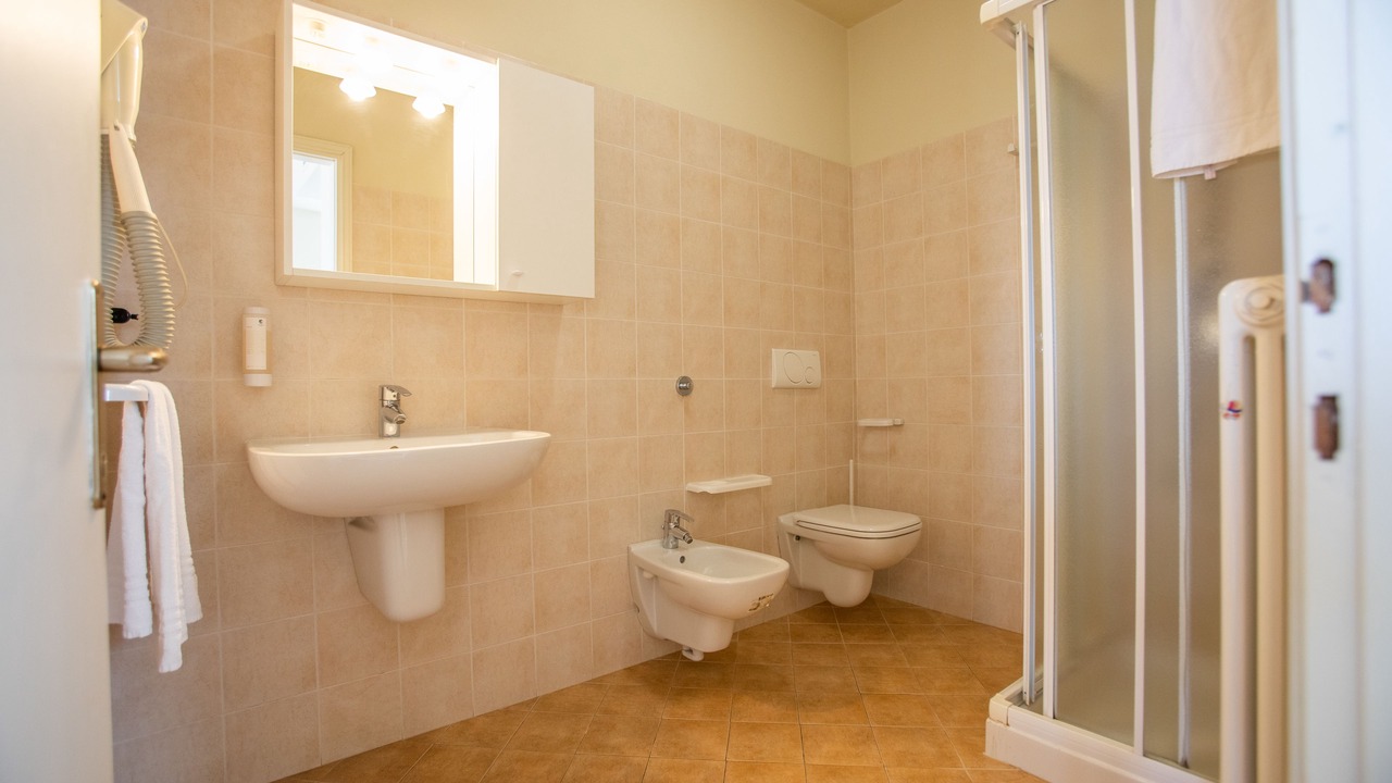 Photo of Bathroom in Montioni