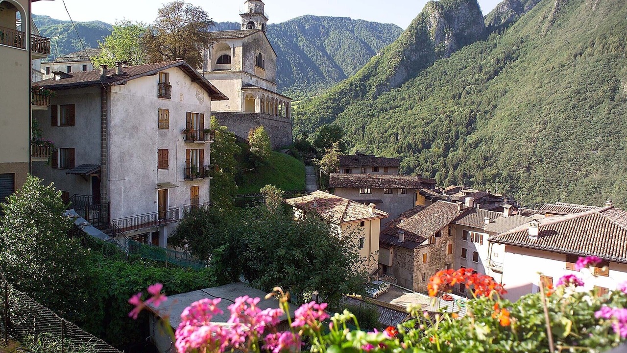 Photo of Outdoor in Crone