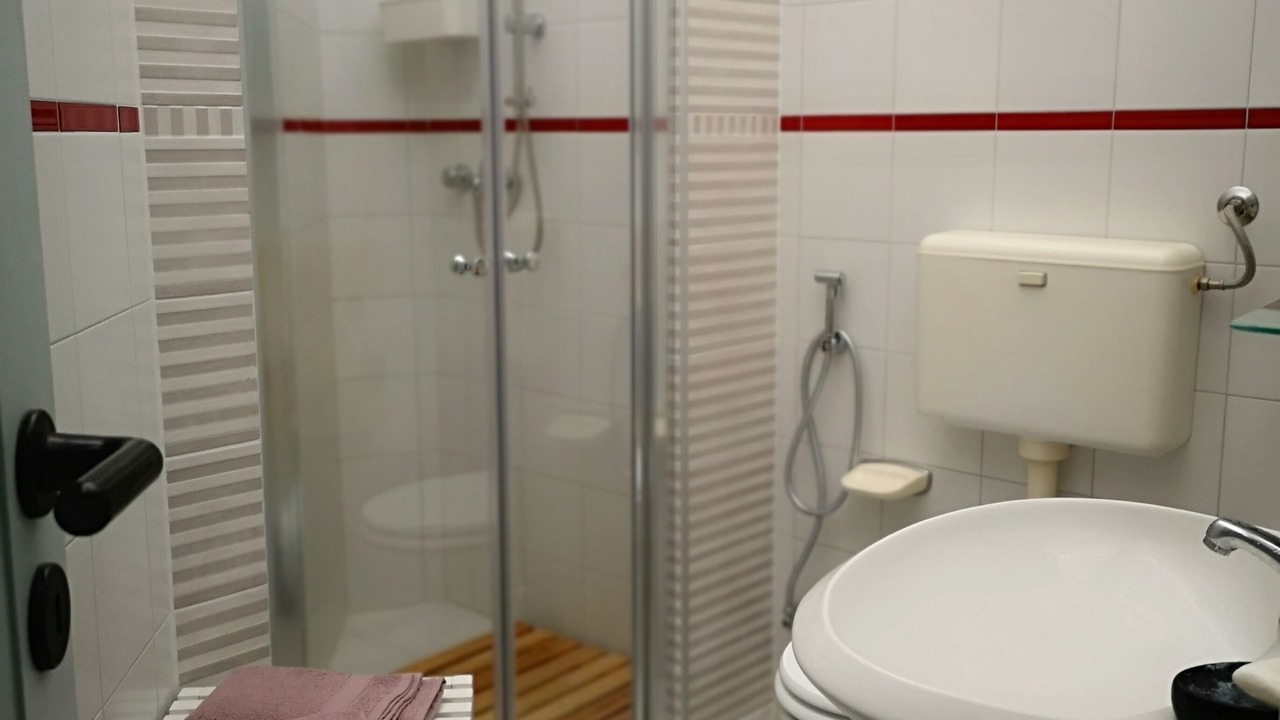 Photo of Bathroom in Andria