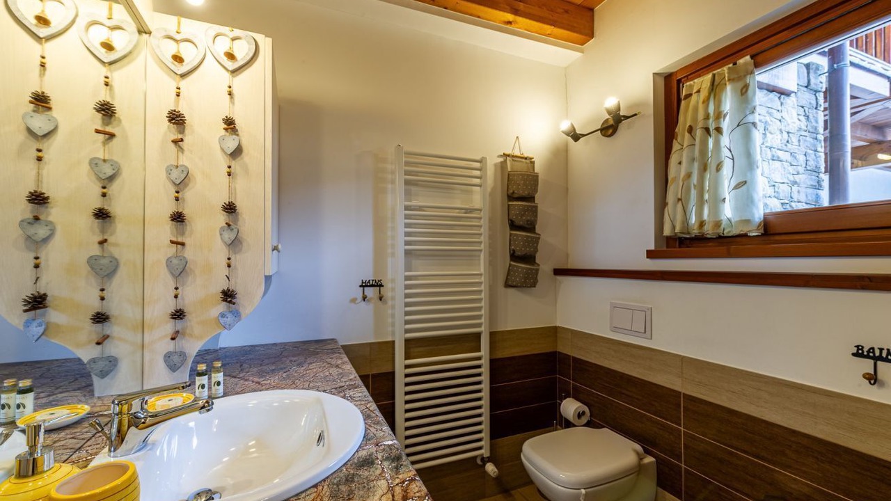 Photo of Bathroom in Pre-Saint-Didier