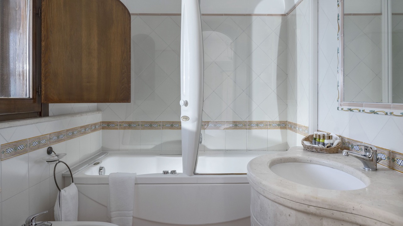 Photo of Bathroom in Nocelle