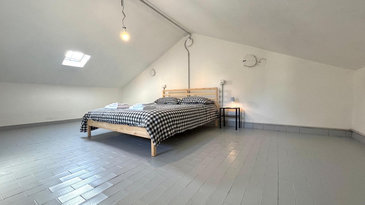 Photo of Bedroom in Crema