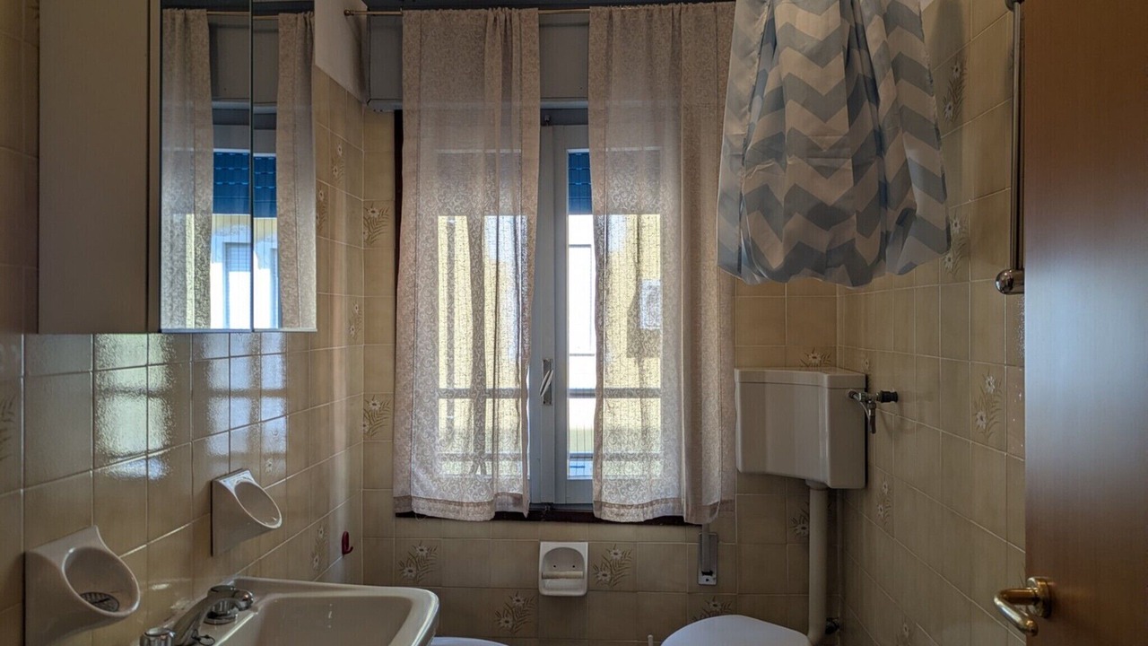Photo of Bathroom in Old Town