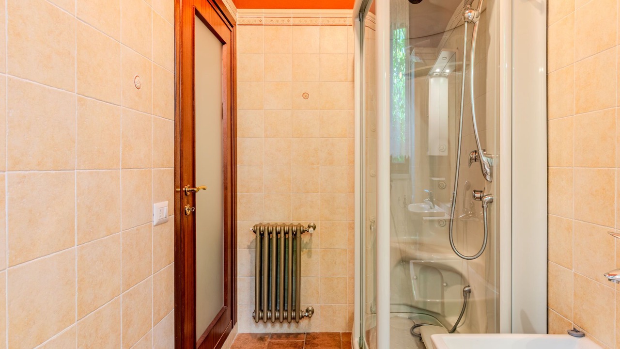 Photo of Bathroom in Dervio