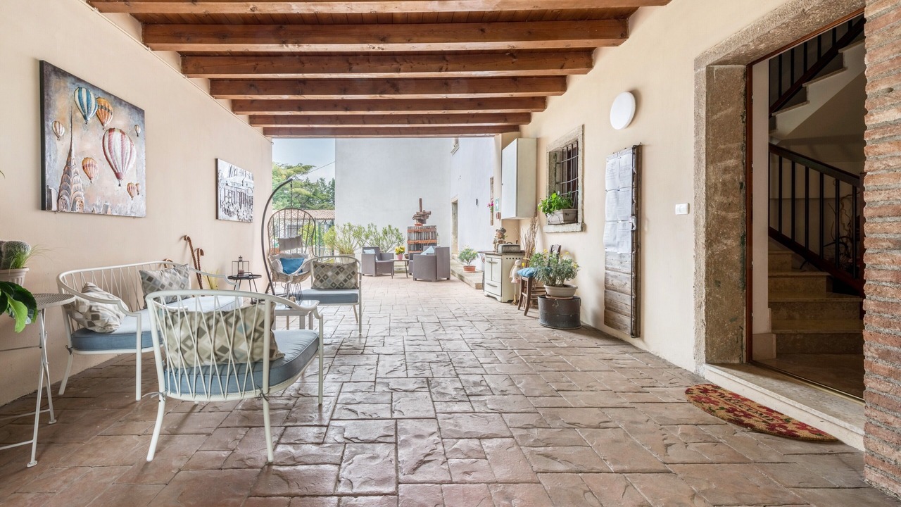 Photo of Patio Balcony in Montioni