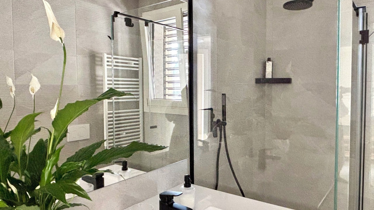 Photo of Bathroom in Colico Piano