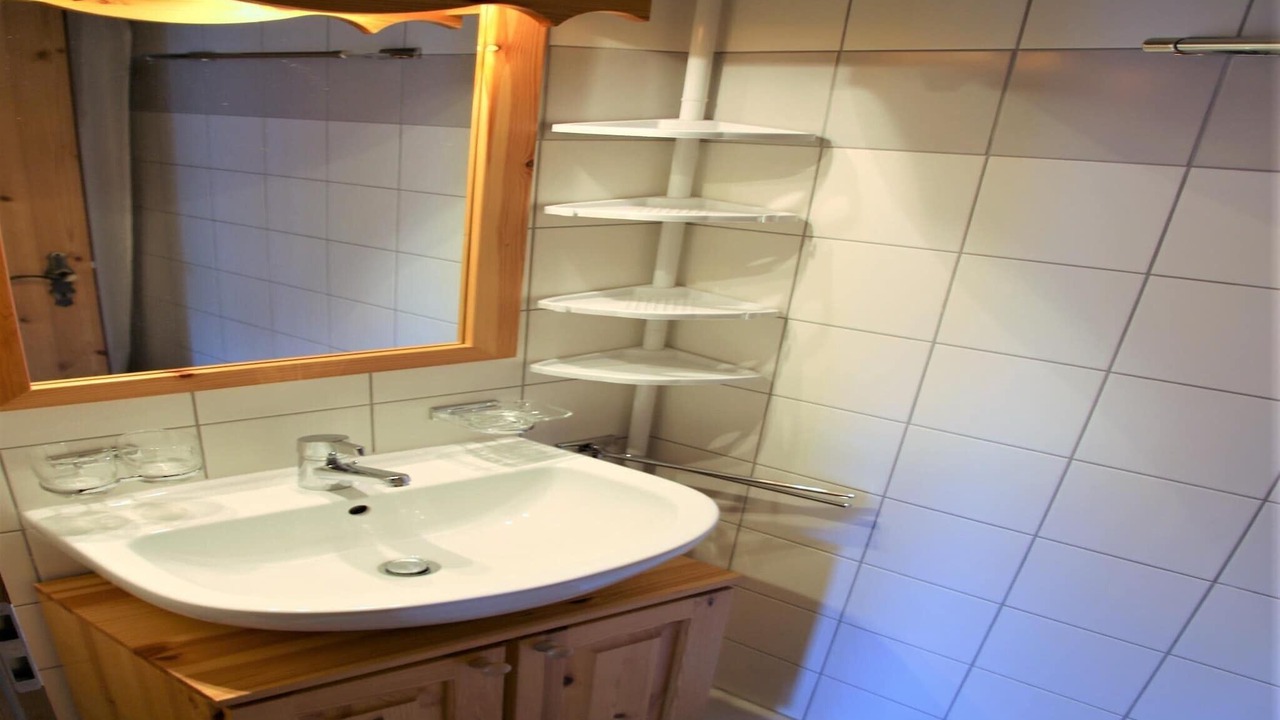 Photo of Bathroom in Saint-Pierre-de-Clages