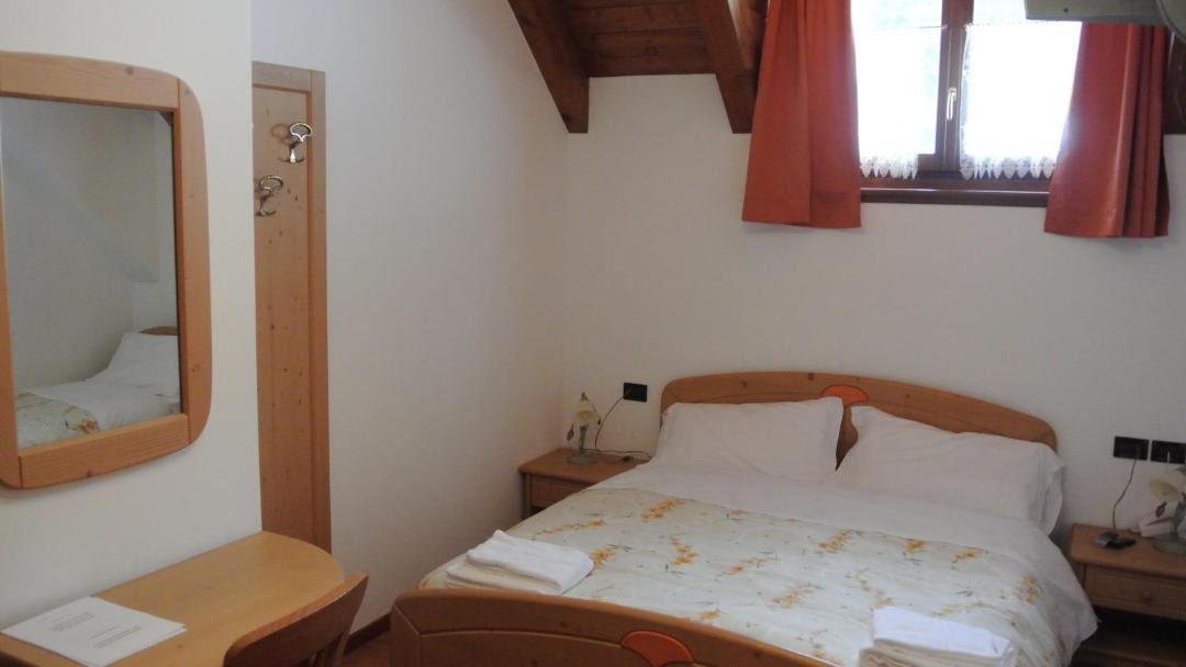 Photo of Bedroom in Sutrio