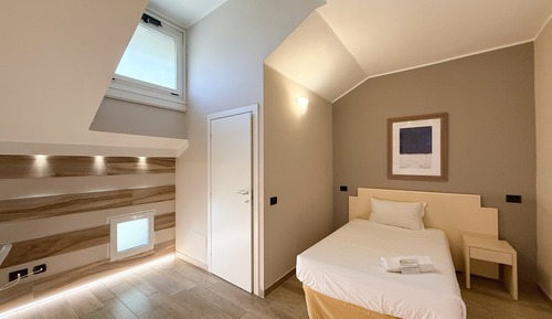 Superior Single Room