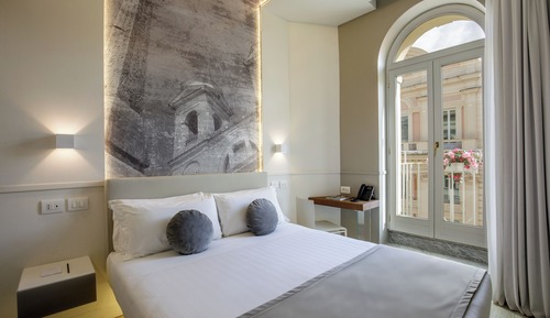 Classic Room, Balcony