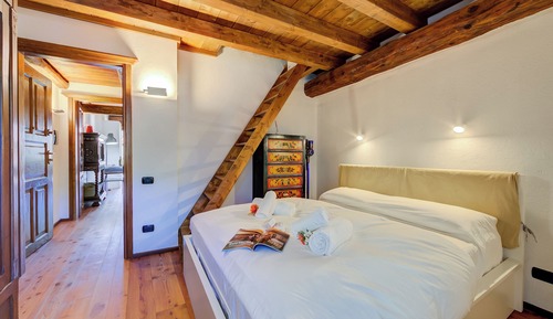 Family Apartment, 1 Bedroom, Balcony (San Marco Lodge Apt Mountain Retreat)