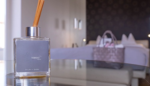 Room IN