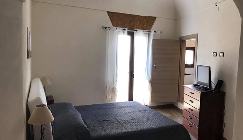 House, 2 Bedrooms, Accessible, Balcony