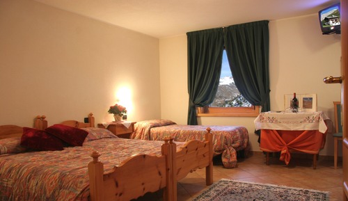 Triple Room