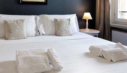 Superior Double Room, City View