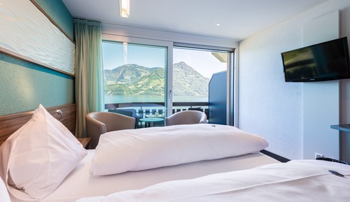 Doppelzimmer mit Seeblick