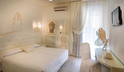 Comfort Double or Twin Room, Balcony