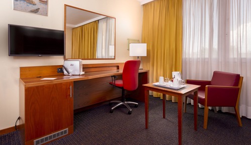 Premium Room, 1 King Bed