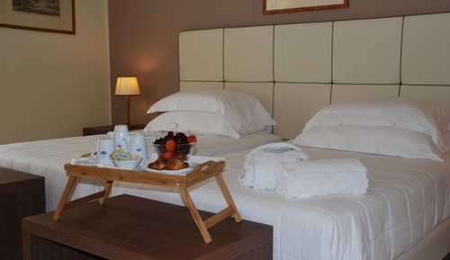 Triple Room, City View (NO SEA VIEW)