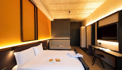 Quadruple Room, Patio
