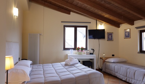 Triple Room