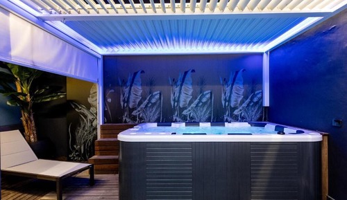 Deluxe Suite, Balcony, Sea View