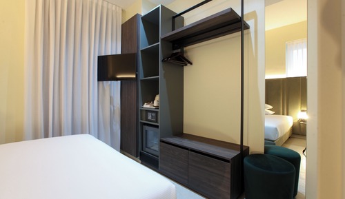 Deluxe Single Room, Courtyard View