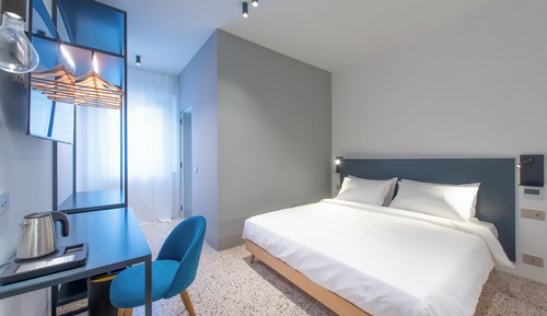 Superior Room, City View