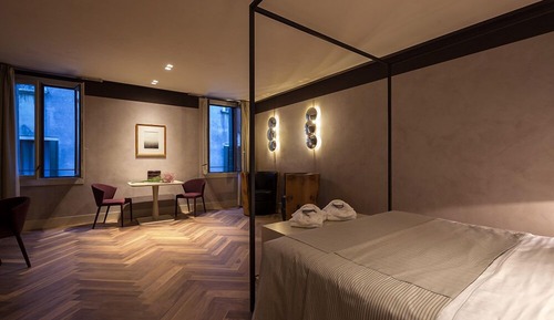 Suite, City View (sensory shower and Turkish bath)