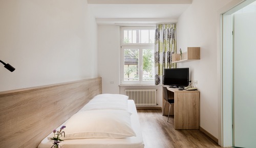Basic Single Room