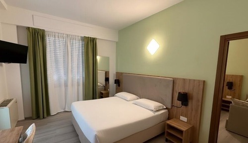 Family Quadruple Room (Hotel)