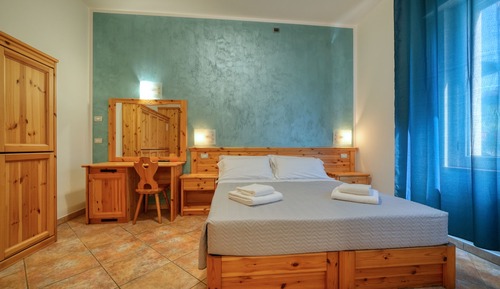 Room, 1 Double Bed, Non Smoking, Private Bathroom