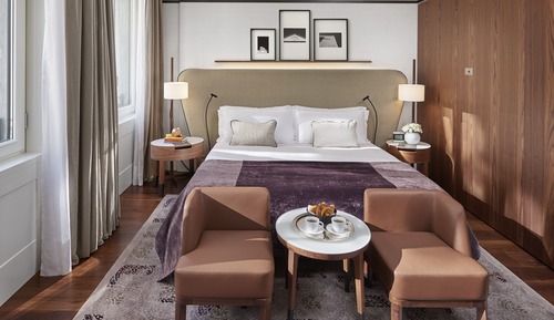Deluxe Room, 1 King Bed