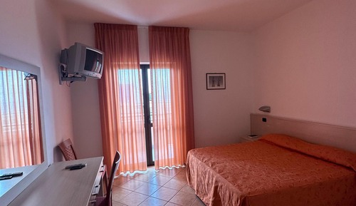 Double Room Single Use