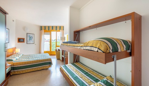 Quadruple Room, Balcony