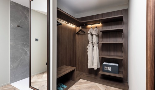 Exclusive Suite