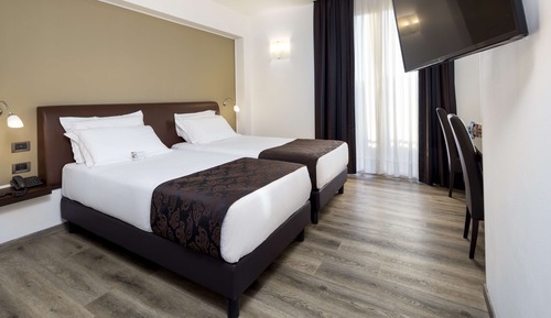 Comfort Twin Room
