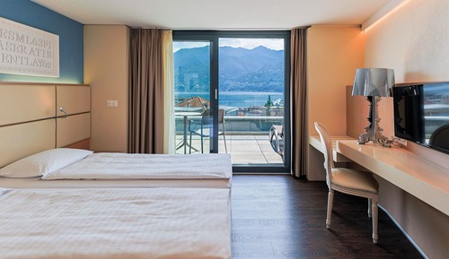 Panorama Deluxe, Balcony