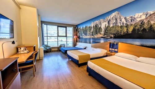 Family Studio Suite