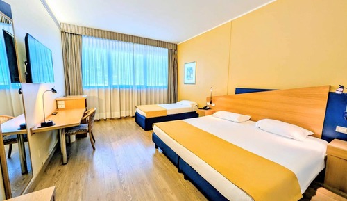 Classic Double or Twin Room, Accessible