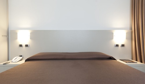Comfort Room, 1 King Bed, Non Smoking