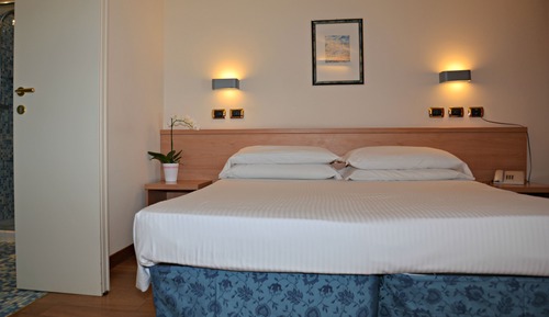 Double Room Single Use