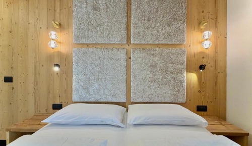 Superior Quadruple Room, Balcony, Mountain View
