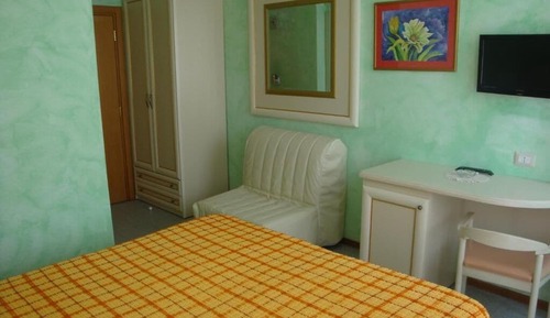 Triple Room, Balcony