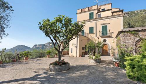 Villa with Sea View