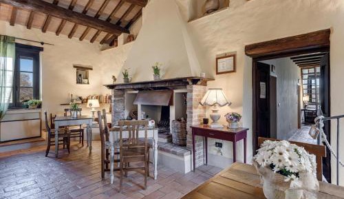 Five-Bedroom Holiday Home